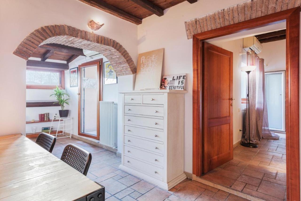 Grottini Charme Penthouse ~ Historic Center Appartement Rome